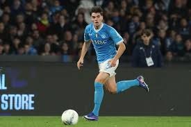 记者：阿什拉夫决定不进行手术治疗，他想参加非洲杯揭幕战