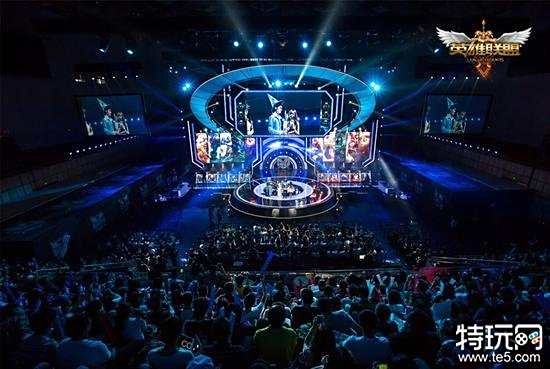 根据去年的 根据去年的